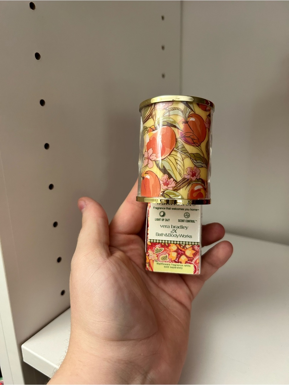Bath & Body Works x Vera Bradley Peach Floral Fragrance Plug - Yellow & Peach